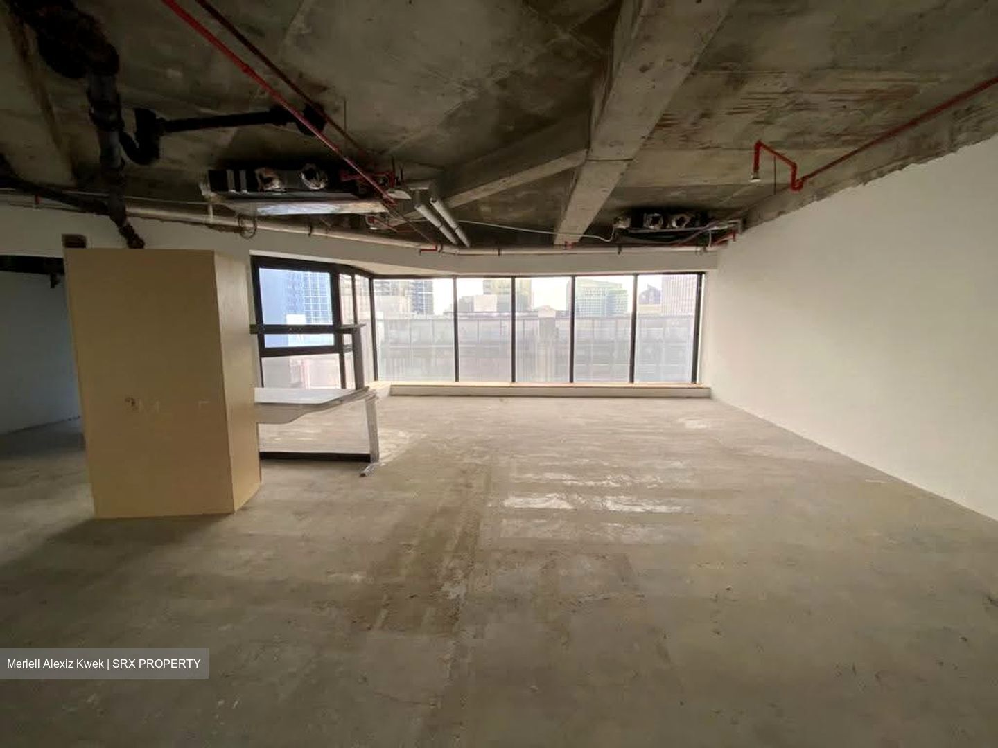 Tong Building (D9), Office #633269721